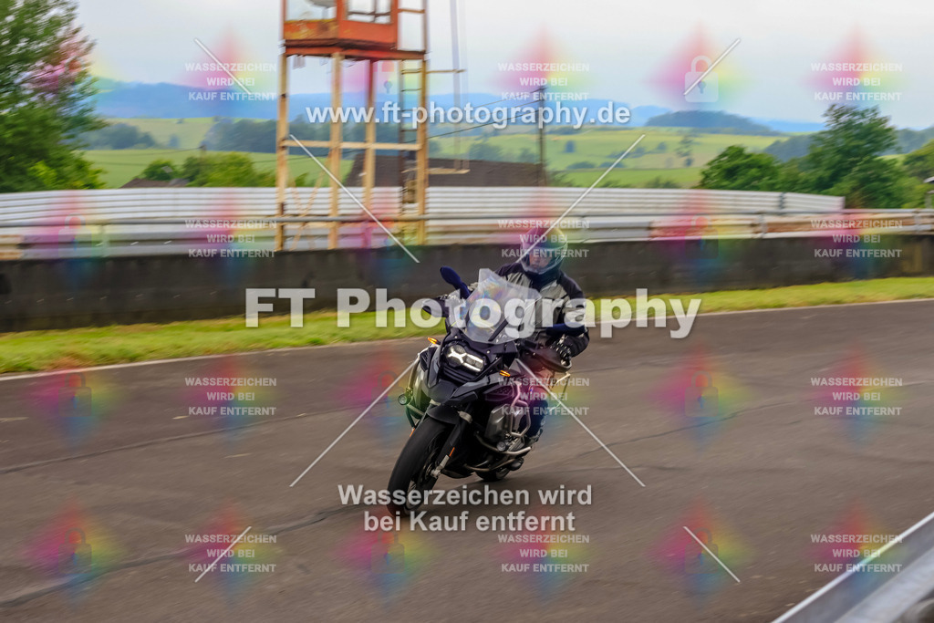 OBK-5634 | Hier findet Ihr Bilder von Touristenfahrten auf der Nürburgring Nordschleife oder von anderen Veranstaltungen die ich besucht habe. Viel Spass beim Durch Schauen 