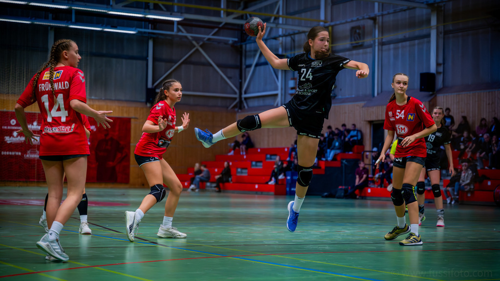 2024-09-28-ssv-st.pölten-U18-224 | "Fussifoto.com – Ihr Ansprechpartner für hochwertige Fotografie! Entdecken Sie kreative Bilder und professionelle Dienstleistungen. Kontaktieren Sie uns für Ihre Projekte!"