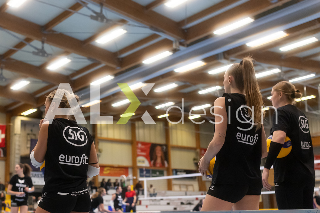 Volleyball I Frauen I Saison 2025-2026 I CEV Volleyball Challenge Cup 2026 | Women I 16th Finals I VC Kanti Schaffhausen - TJ Ostrava I 03.12.2025 | Hochwertige Sportfotos kaufen & lizenzieren für Medien, Vereine, Agenturen & Sportler:innen. Entdecke professionelle Sportfotografie im Bildshop von Alexander Franzen. - Realisiert mit Pictrs.com