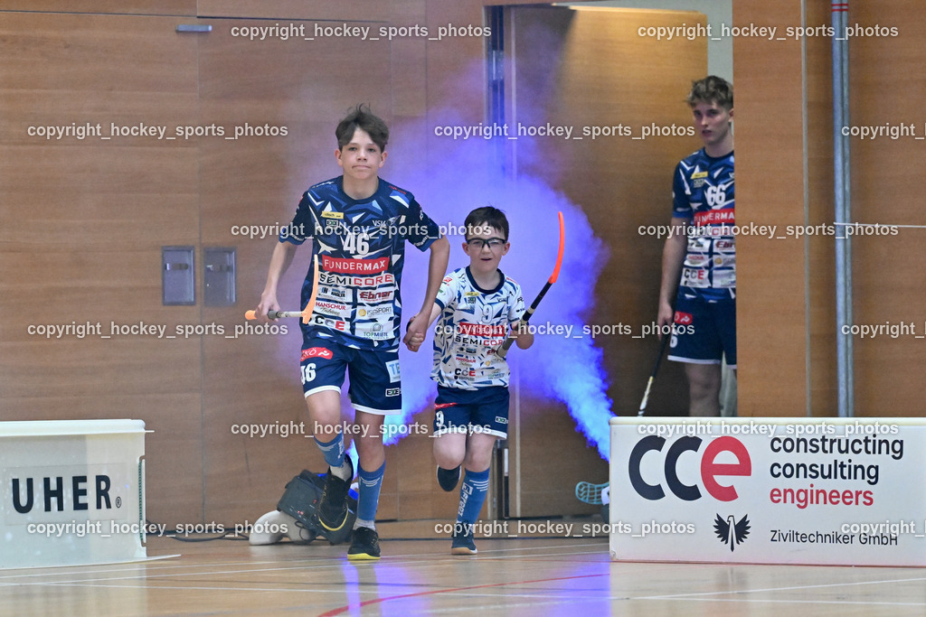 VSV Unihockey vs. Wiener Floorballferein 6.4.2024 | #46 Elias Kronig VSV Unihockey, VSV Unihockey vs. Wiener Floorballferein 6.4.2024, VSV Unihockey vs. Wiener Floorballferein  am 06.04.2024 in Villach (Ballspielhalle St. Martin), Austria, (Photo by Bernd Stefan)
