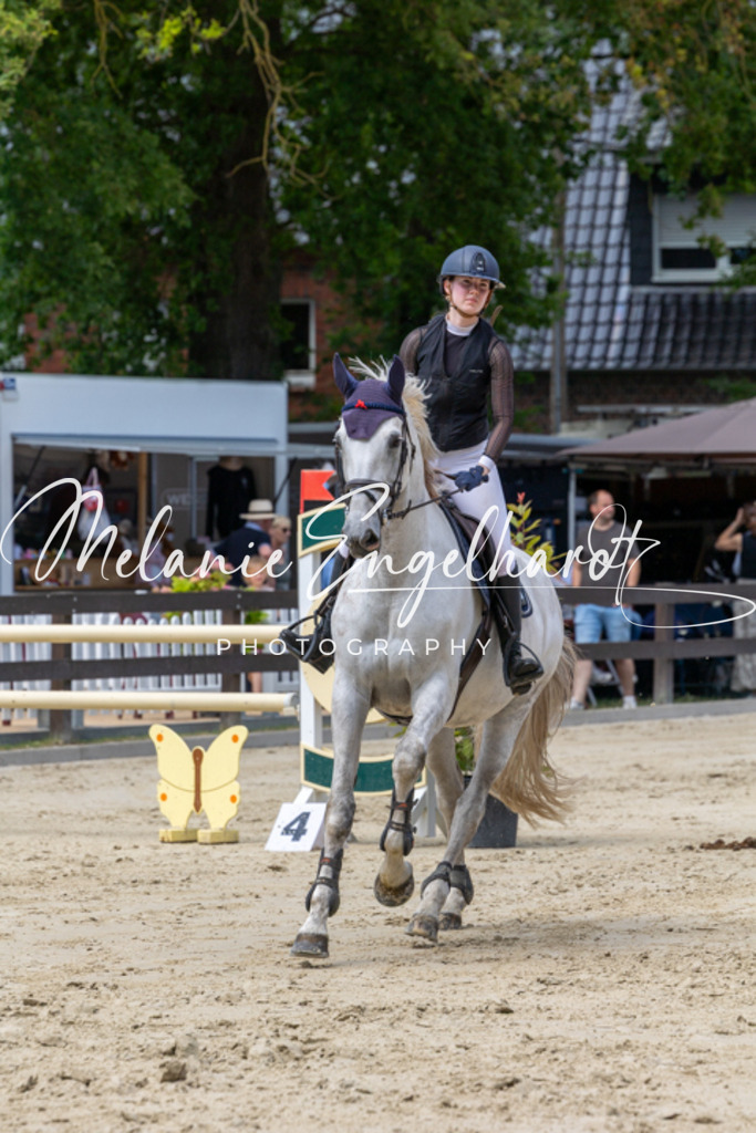 7I8A2842 | melanie-engelhardt-photography - Realisiert mit Pictrs.com