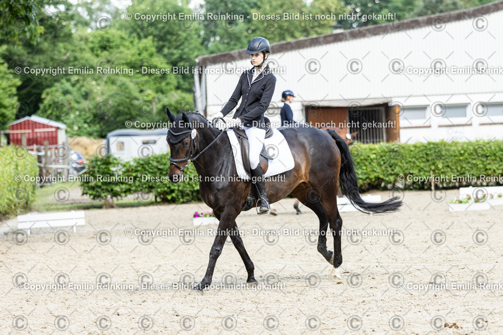 CL5A6127-2 | Emilia Reinking Fotografie - Realisiert mit Pictrs.com