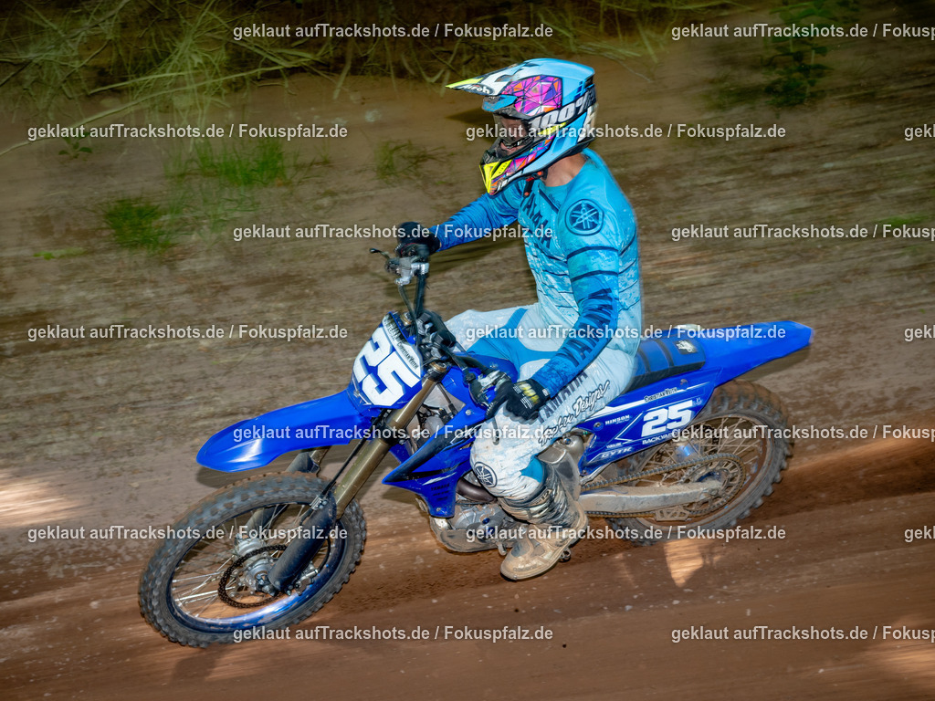 Fischbach-73 | Trackshots.de / Fokuspfalz.de - Realisiert mit Pictrs.com