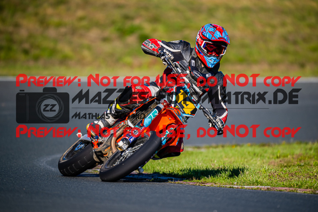 MaZZes_FotoMatrix_220904_5994 | S2