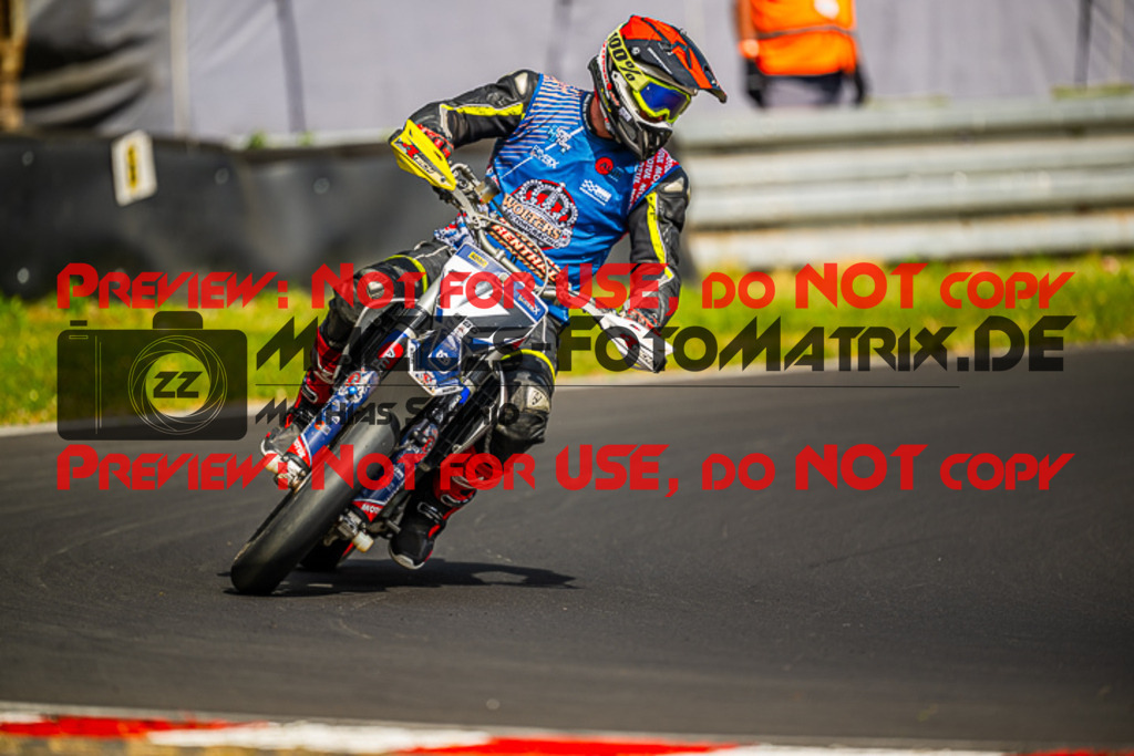 MaZZes_FotoMatrix_230701_8306 | S4