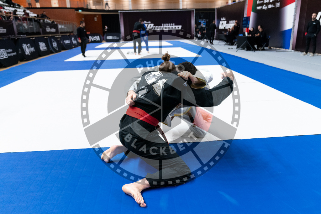 20241012PBB3907 | Athletes compete during the AJP Tour Europe Continental Jiu-Jitsu Professional Championship on October 12, 2024 in Almere near Amsterdam, Netherlands. © Chiara Dazi / photoblackbelt