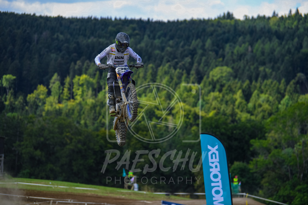 Yami (107) | Paeschuphoto Shop - Wer nicht sucht der auch nicht findet.Ob Motocrossbilder oder von einem besuchtem Spiel, Hauptsache Action. - Realisiert mit Pictrs.com