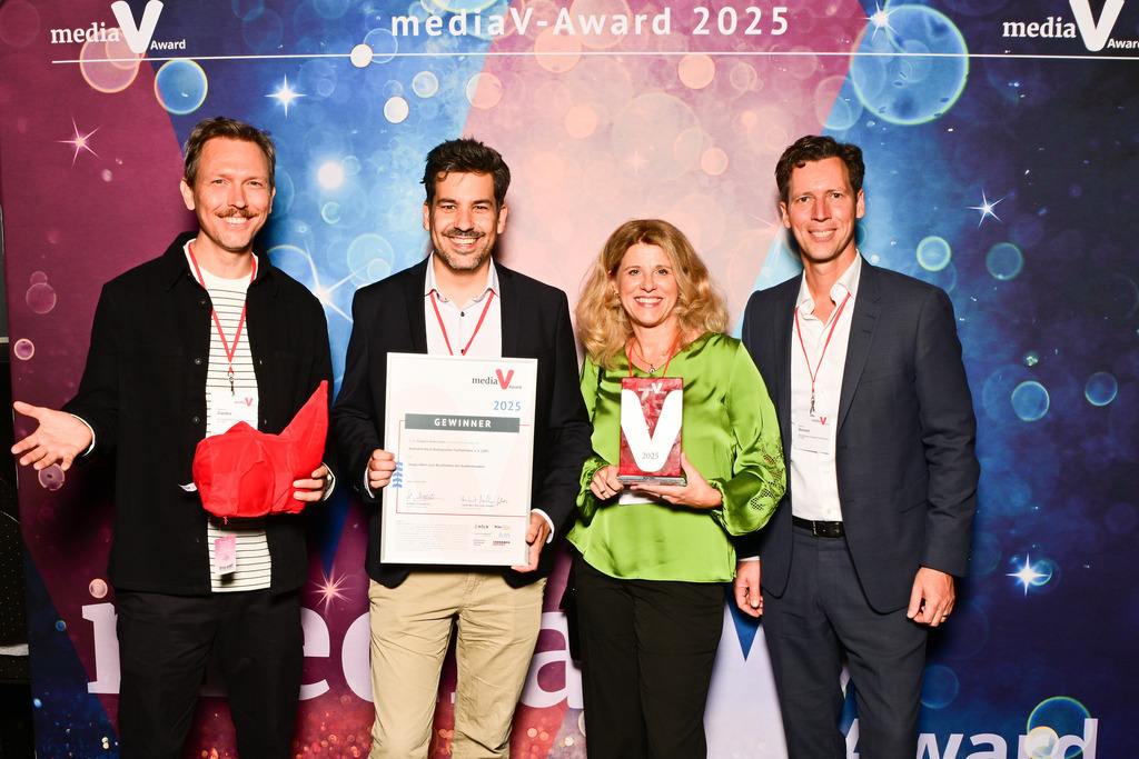 0423Media_V_Award_2025_Foto_Stefan_Wernz | Fotograf Köln - Realisiert mit Pictrs.com