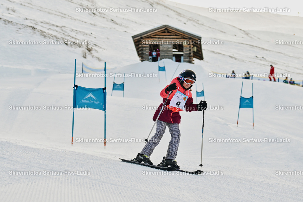 SRF_05.02.2026_0029 | SRF_05.02.2026_0029 - Realisiert mit Pictrs.com