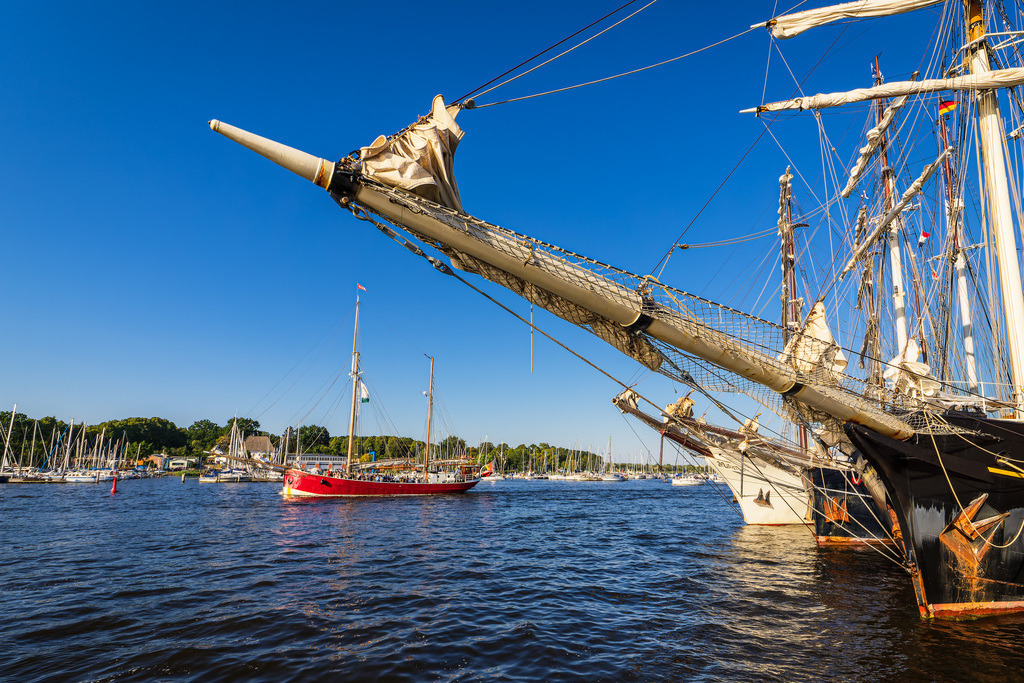 Segelschiffe auf der Warnow während der Hanse Sail in Rostock | Segelschiffe auf der Warnow während der Hanse Sail in Rostock.