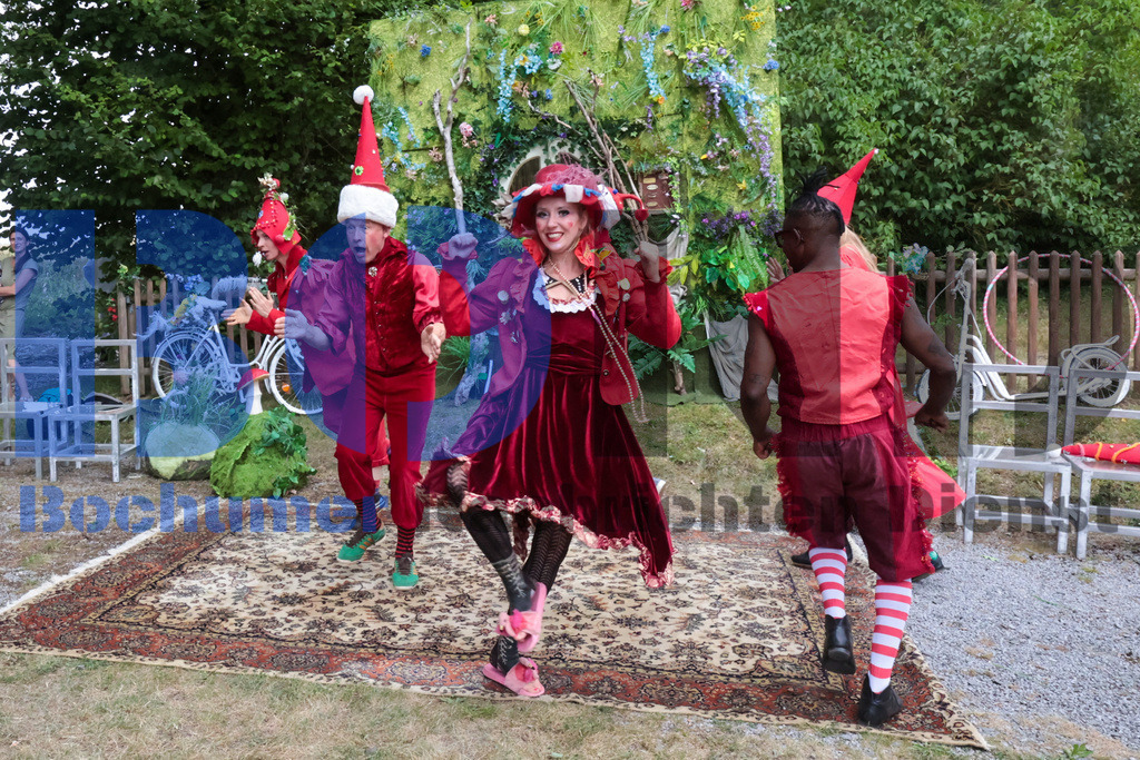 SES_MKRLHE20250705-10 | bond - Realisiert mit Pictrs.com