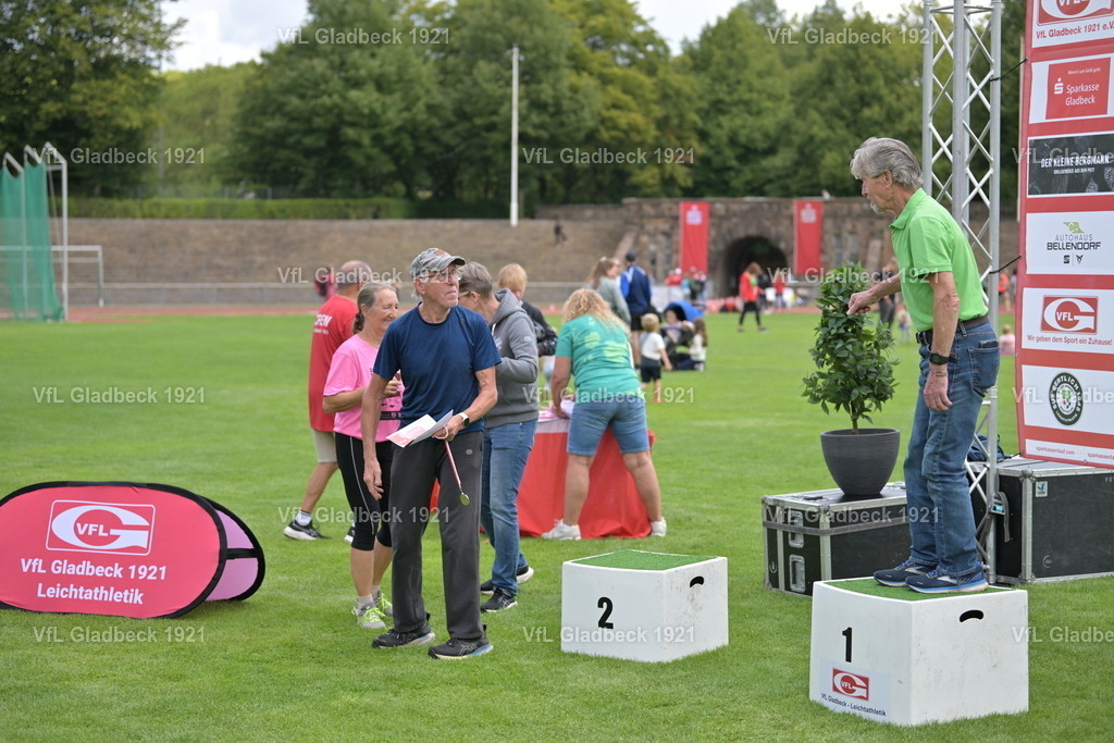 2026-08-23_Sparkassenlauf_Siegerehr_KH_00062 | Die Fotografen - Realisiert mit Pictrs.com
