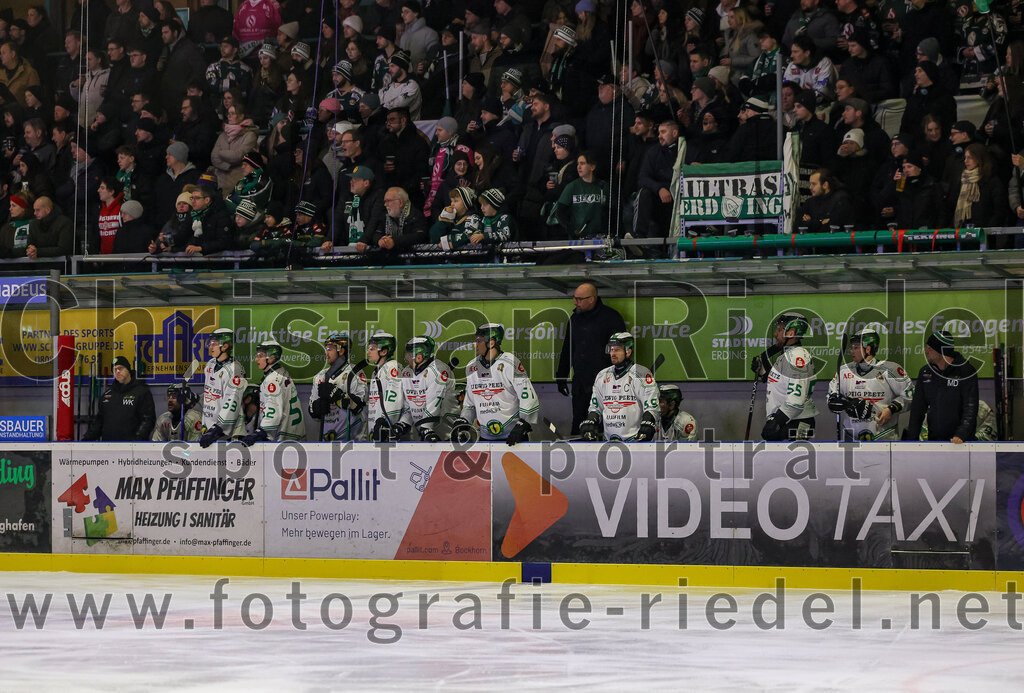 2026-01-02_017_TSV_Erding_gegen_Hoechstadt_Alligators | Erding, Deutschland, 02.01.2026:Eishockey, Oberliga Süd 2025 / 2026, 33. Spieltag, TSV Erding gegen Höchstadt Alligators, Endergebnis: 2:1Foto: Christian Riedel / fotografie-riedel.net