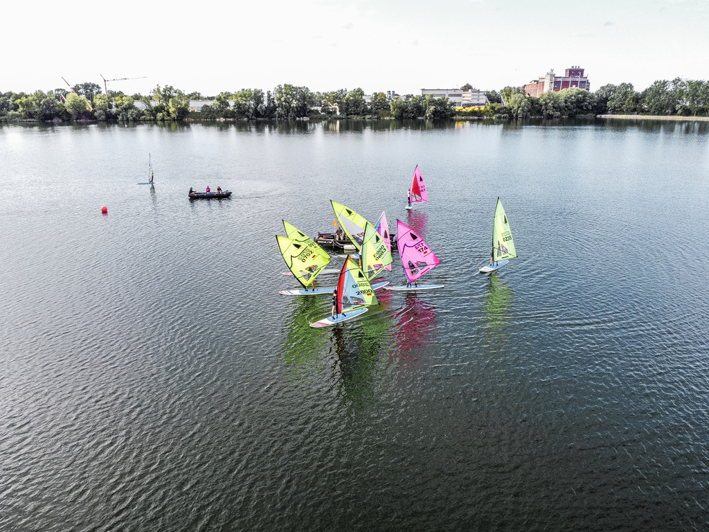 Surffestival Wilhelmshaven Tag 1  (1 von 34) | DCIM\100MEDIA\DJI_0544.JPG - Realisiert mit Pictrs.com
