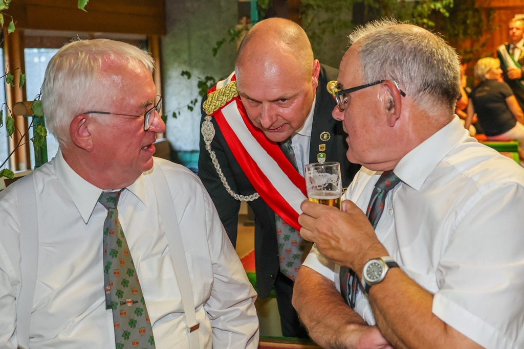 top-top.de-250628-103 | Foto, Video, Fotografie, Videografie, Fotobox, DJ, Discjockey, Musik, Musikbox, Veranstaltung, Photobooth, Amazon, Ebay, Buchtipp, Bestseller, Autor, Verlag, Buch, Wesel, Hamminkeln, NRW, Dinslaken, Rees, Drohne, Hochzeit, Party, Fotobox, Wesel, Fotograf