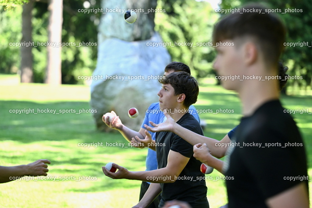 Z9B_2809 | hockey sports photos, Pressefotos, Sportfotos, hockey247, win 2day icehockeyleague, Handball Austria, Floorball Austria, ÖVV, Kärntner Eishockeyverband, KEHV, KFV, Kärntner Fussballverband, Österreichischer Volleyballverband, Alps Hockey League, ÖFB, 