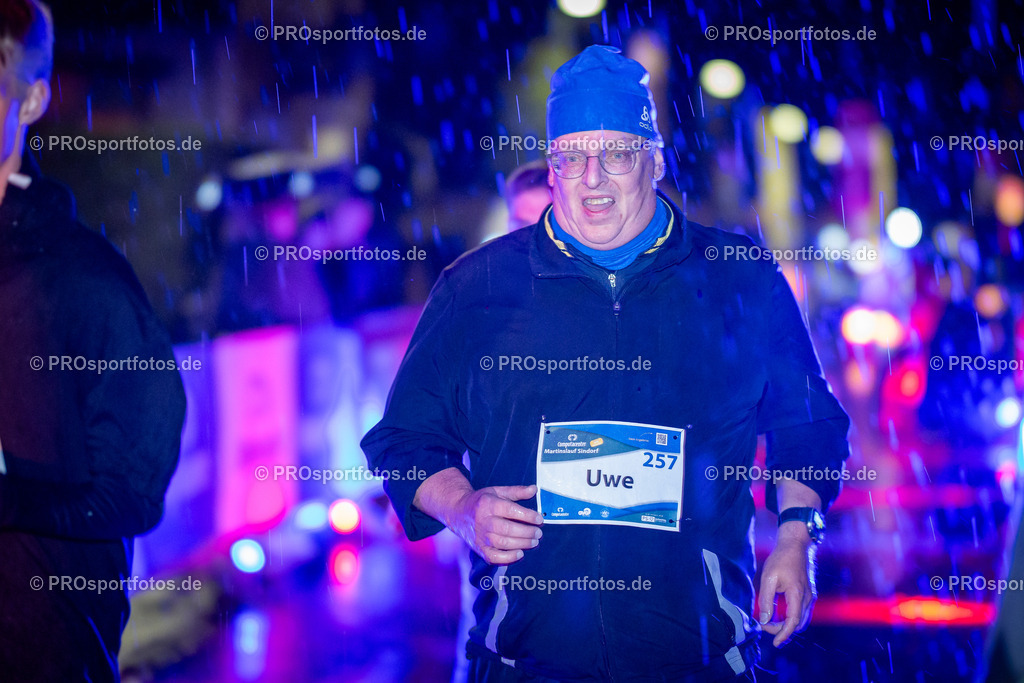 Martinslauf Sindorf 2023 in Kerpen-Sindorf, 09.11.2023 | Impressionen vom Martinslauf Sindorf 2023 am 09.11.2023 in Kerpen-Sindorf (Nordrhein-Westfalen).