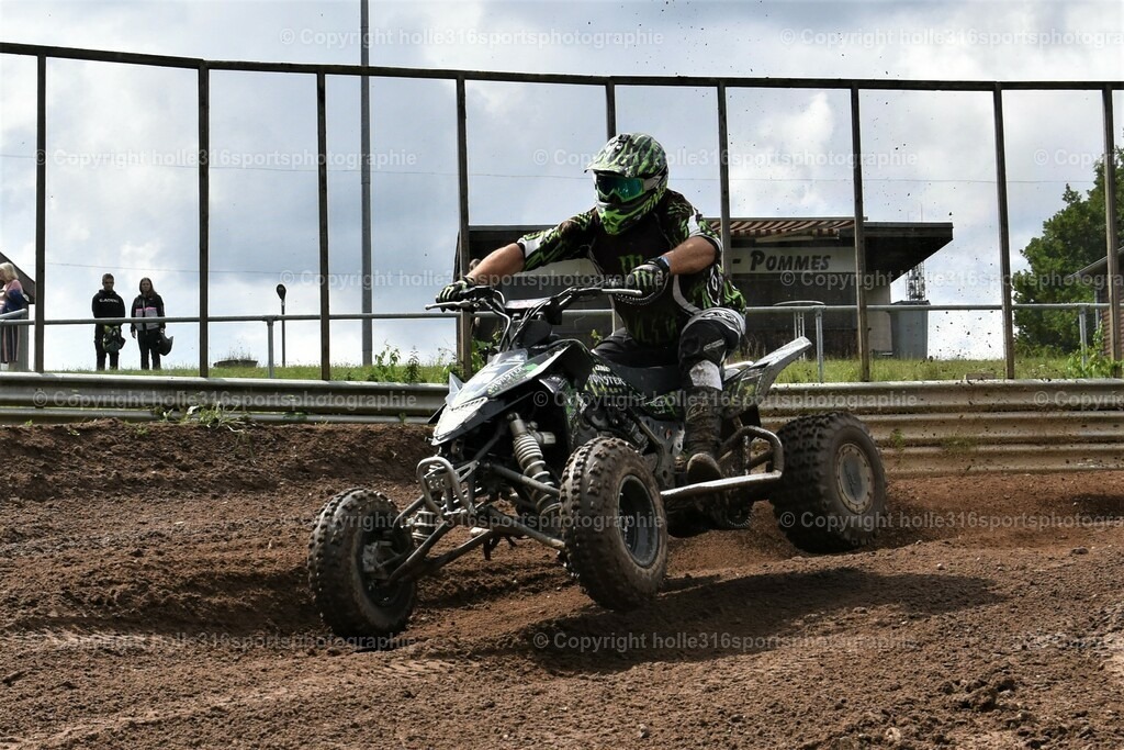 DSC_0510_01 (2) | Sportfotografie , Motorsport, Motoross, Reitsport, Mointainbike, Enduro,
Landschaft , Outdoor, Eventfotografie, Landschaft, Bilder online bestellen - Realisiert mit Pictrs.com