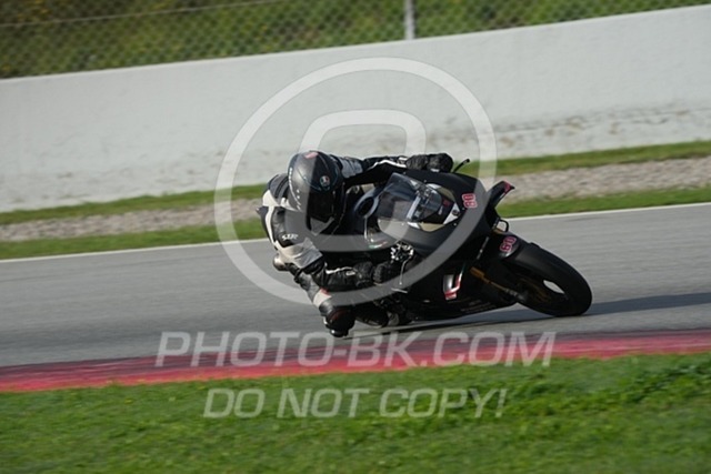 2024_10_25_PBK_31505 | Sportfotografie; SlowMotion; Video; Rennstrecke; Hafeneger; Speer; Racing; RSE; BMW; CBO; Trackday; Motorsportarena; Hockenheimring; Brno; Most; Barcelona; Valencia