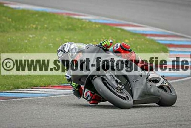 spof2490 | Professionelle Fotos von Sportveranstaltungen, aber auch Hochzeiten und anderen Events. - Realisiert mit Pictrs.com