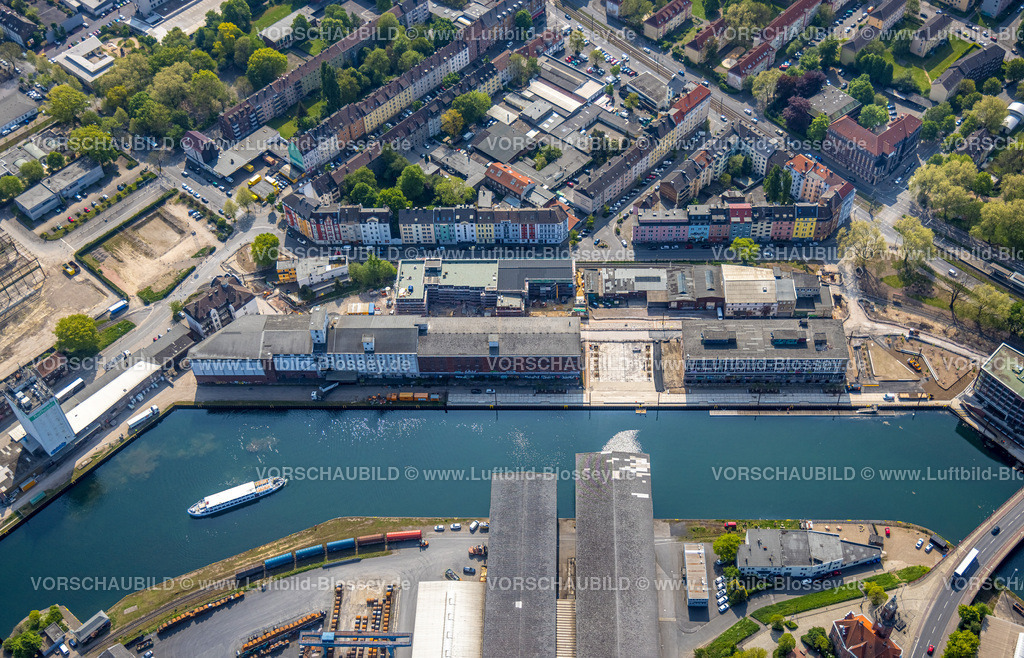 Dortmund220500744DortmunderHafen | Luftbild vom Dortmunder Hafen mit Speicherstraße und Kanalstraße, e-port-dortmund, Dortmund-Ems-Kanal, Containerhafen,  Hafen, Dortmund, Ruhrgebiet, Nordrhein-Westfalen, Deutschland 