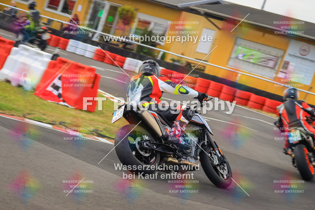 _DSK2011 | Hier findet Ihr Bilder von Touristenfahrten auf der Nürburgring Nordschleife oder von anderen Veranstaltungen die ich besucht habe. Viel Spass beim Durch Schauen 