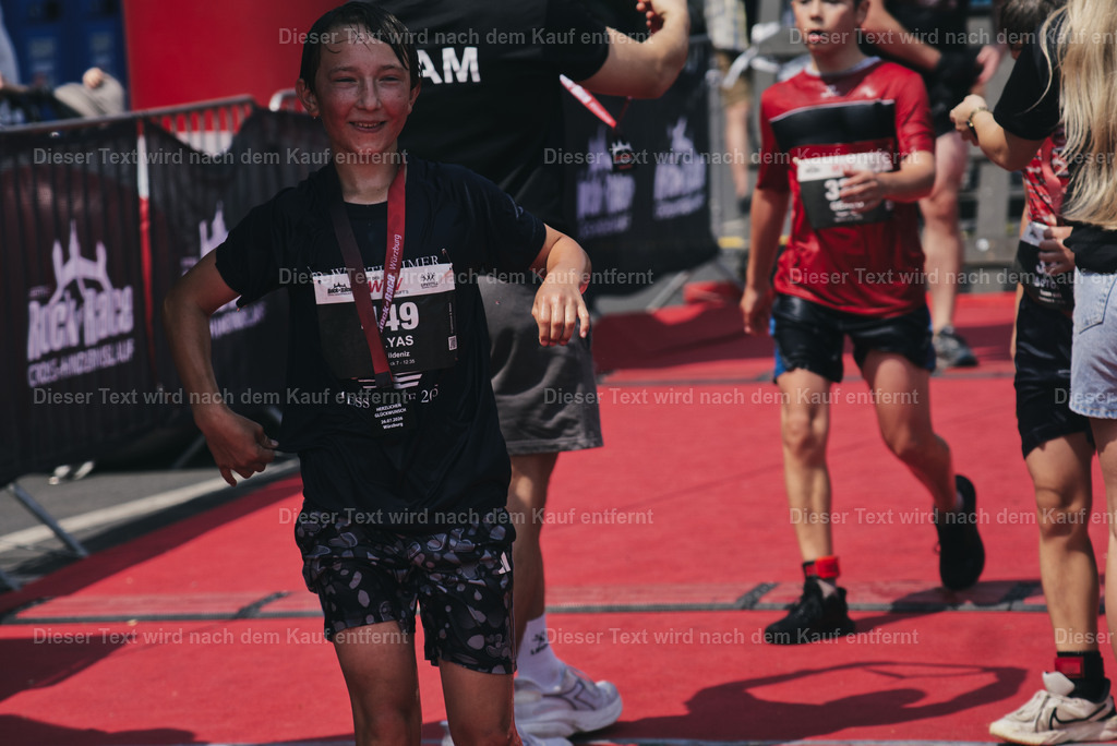 rocktherace_ez_2026_07_26-43 | Shop für Fotos von Sportevents z.B. Obstacle Course Racing, OCR, Triathlon, Trail Run und MTB - Realisiert mit Pictrs.com