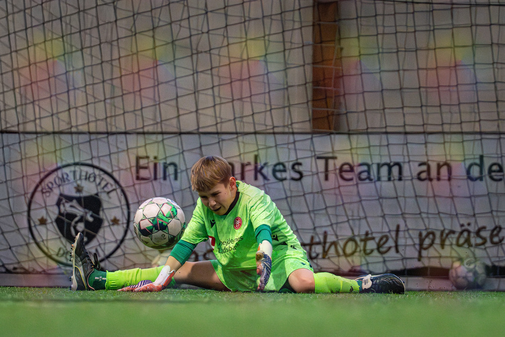 blr.pics-067 | Professionelle Fußball- und Sportfotografie. Spielbilder online ansehen und kaufen – Einzelbilder oder komplette Galerien in hoher Qualität. - Realisiert mit Pictrs.com