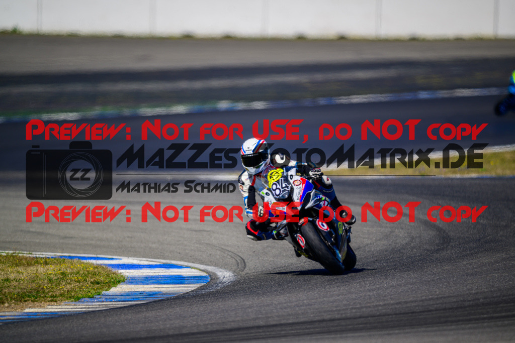 MaZZes_Fotomatrix_20250407_6007705_5310 | GELB