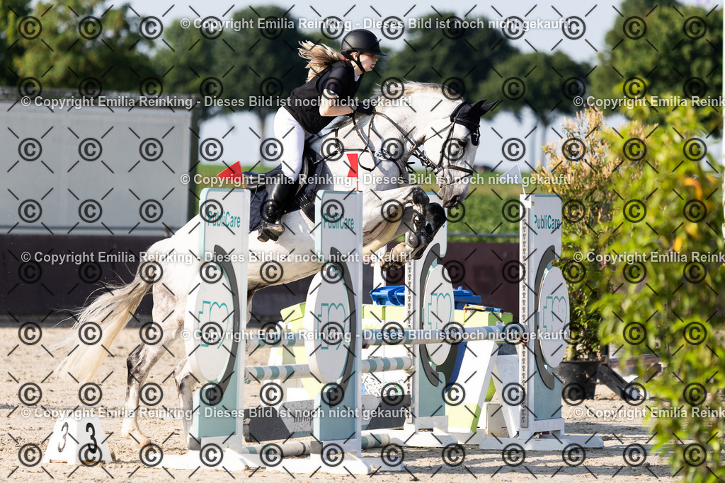 CL5A1428 | Emilia Reinking Fotografie - Realisiert mit Pictrs.com