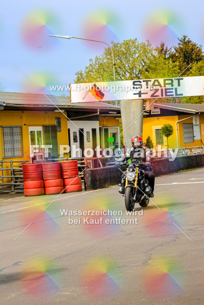 _OTO3339 | Hier findet Ihr Bilder von Touristenfahrten auf der Nürburgring Nordschleife oder von anderen Veranstaltungen die ich besucht habe. Viel Spass beim Durch Schauen 