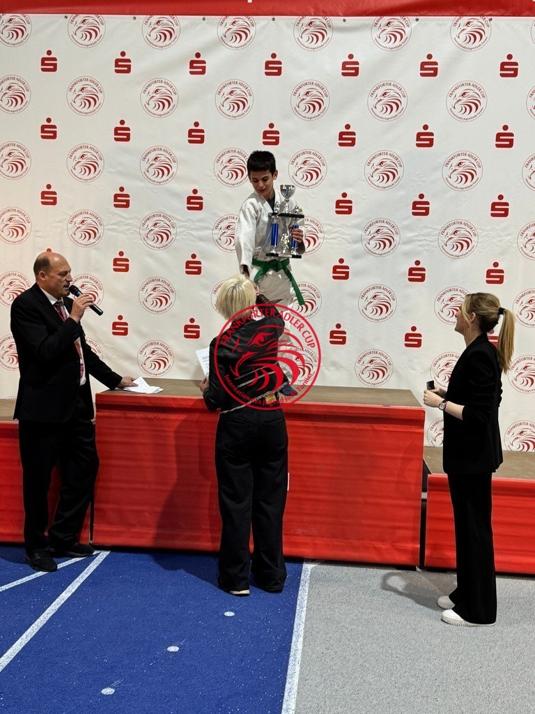 IMG_2488 | Fotos vom Adler Cup - Pictures from Adler Cup

Hier findet Ihr alle Eindrücke und großen Momente der Adler Cup Wochenenden. Here you will find all impressions and great moments of the Adler Cup weekends. - Realisiert mit Pictrs.com