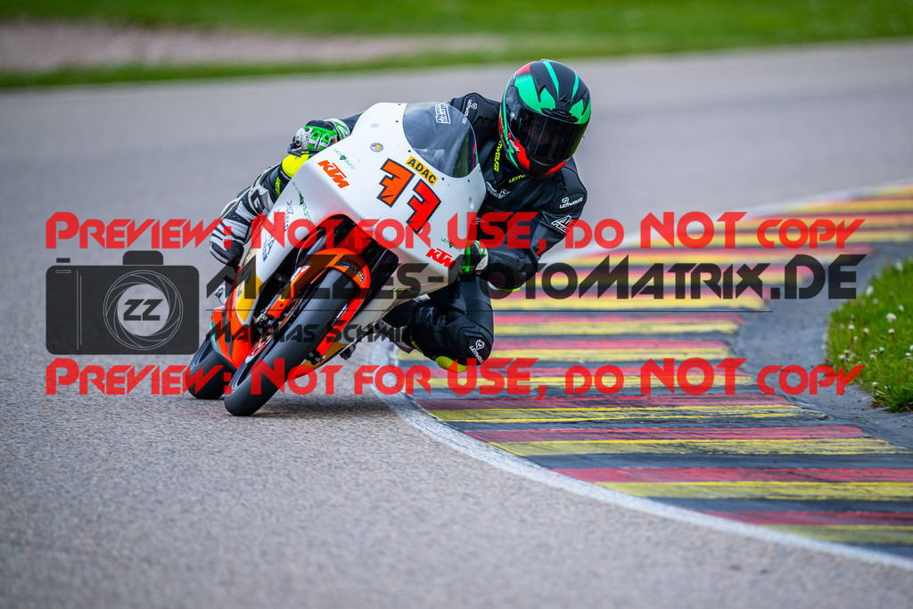 MaZZes_FotoMatrix_240503_6007705_9033 | KTM