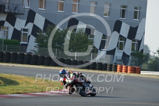 2024_09_05_PBK_14145 | Sportfotografie; SlowMotion; Video; Rennstrecke; Hafeneger; Speer; Racing; RSE; BMW; CBO; Trackday; Motorsportarena; Hockenheimring; Brno; Most; Barcelona; Valencia