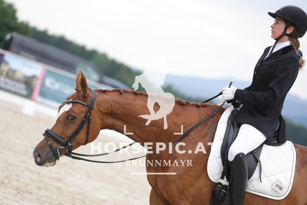 0P6A3640 | Willkommen bei Brunnmayr - Design & Fotografie – Ihrem Spezialisten für Reitturniere und Pferdeveranstaltungen in Oberösterreich, Salzburg und Bayern! Seit über 17 Jahren sind wir leidenschaftlich dabei.