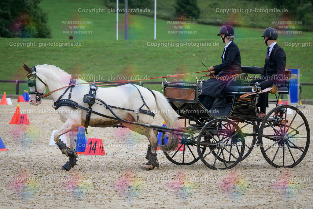 022_Ellemeier_Merle-Sophie_KegelF-M_1Sp_250727_01 | gis-fotografie