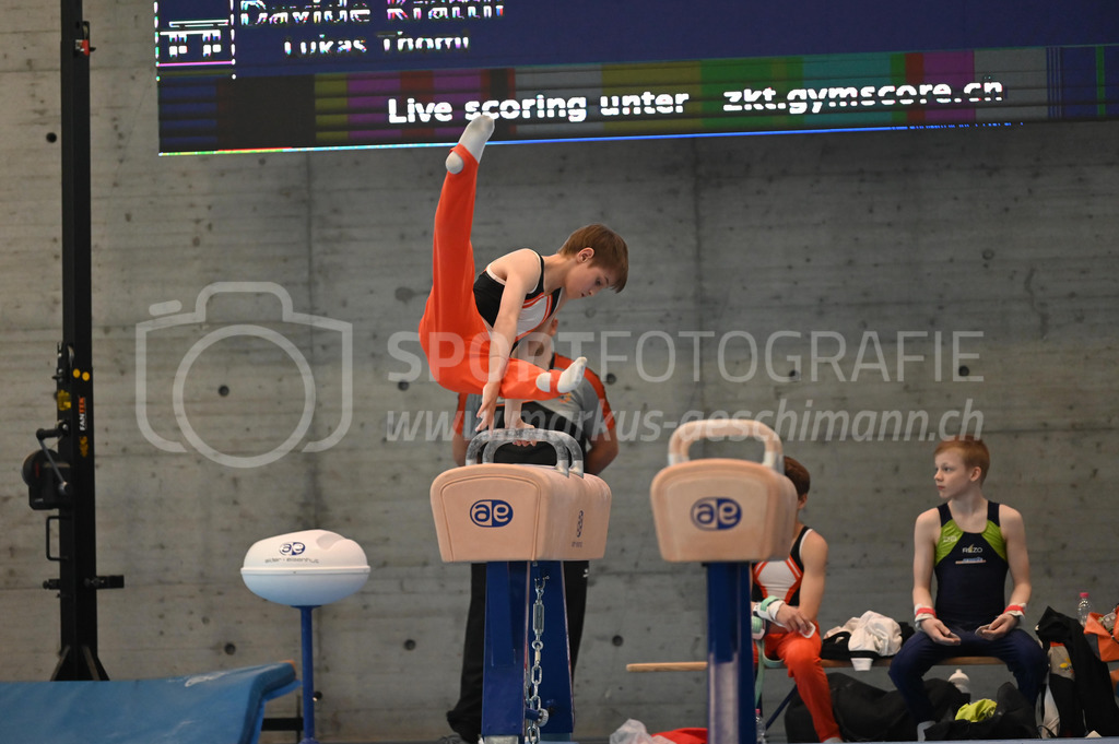 104. Zürcher Kunstturnertage Neftenbach - 14. May 2022 | 104. Zürcher Kunstturnertage Neftenbach
Turnhalle Ebni, Neftenbach
Programm 3/4 (P3/P4)
Bild: Sportfotografie Markus Aeschimann | www.markus-aeschimann.ch - Realisiert mit Pictrs.com