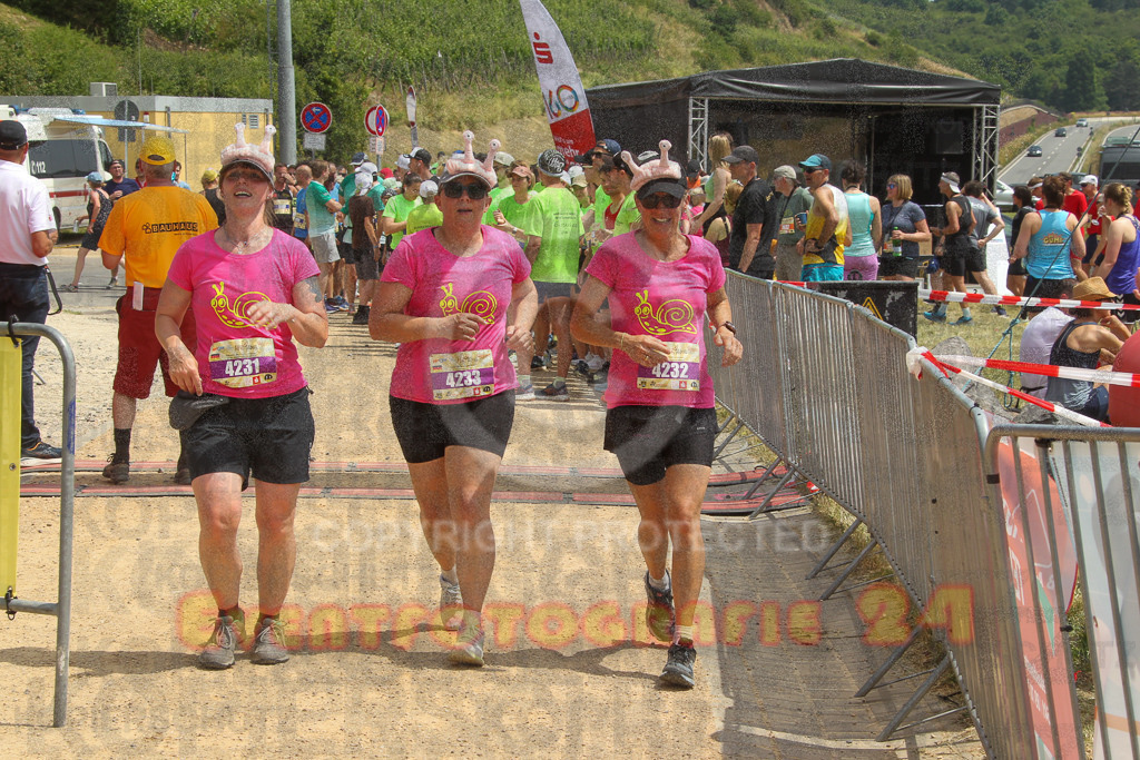 250614_1330_EV4_0963 | Sportfotografie im Rhein-Sieg Kreis, Köln, Bonn, NRW, Rheinland Pfalz, Hessen, etc. Unser Tätigkeitsfeld umfasst den Laufsport vom Volkslauf über den Marathon, Duathlon, Triathon bis zum Ultralauf wie Kölnpfad Ultra oder Schindertrail.