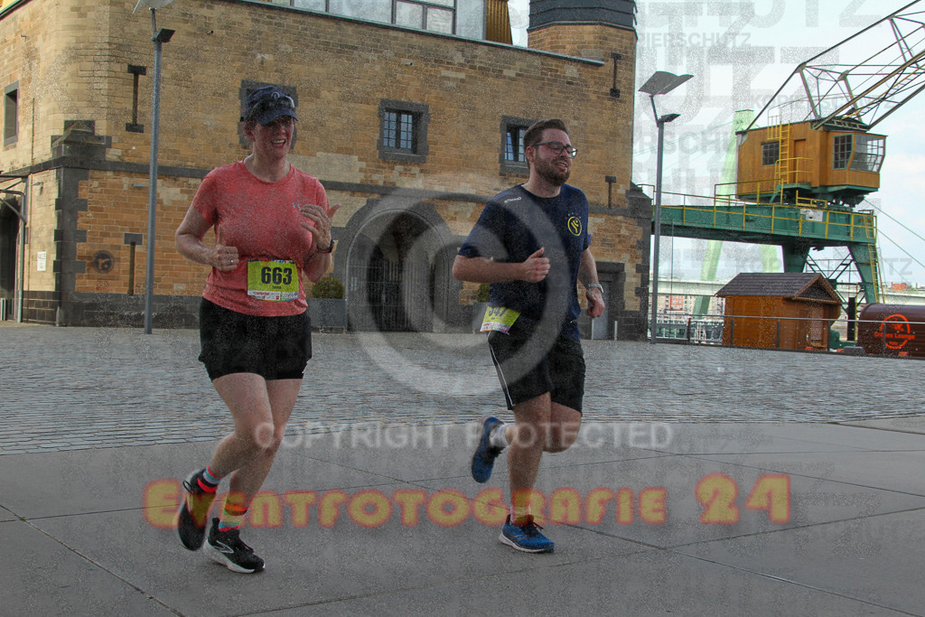 250920_1540_EV4_9420 | Sportfotografie im Rhein-Sieg Kreis, Köln, Bonn, NRW, Rheinland Pfalz, Hessen, etc. Unser Tätigkeitsfeld umfasst den Laufsport vom Volkslauf über den Marathon, Duathlon, Triathon bis zum Ultralauf wie Kölnpfad Ultra oder Schindertrail.