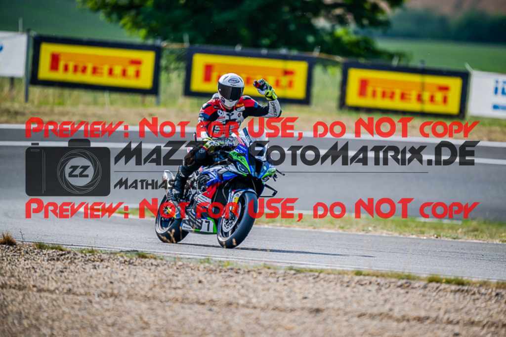 MaZZes_FotoMatrix_220722_8337 | IDM1000