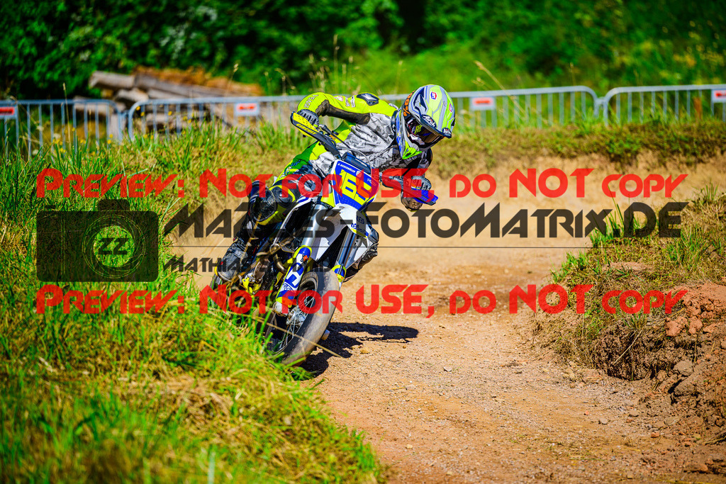 MaZZes_FotoMatrix_240816_6021986_7669 | UE40