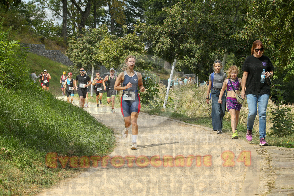 250824_1341_EX1_3270 | Sportfotografie im Rhein-Sieg Kreis, Köln, Bonn, NRW, Rheinland Pfalz, Hessen, etc. Unser Tätigkeitsfeld umfasst den Laufsport vom Volkslauf über den Marathon, Duathlon, Triathon bis zum Ultralauf wie Kölnpfad Ultra oder Schindertrail.