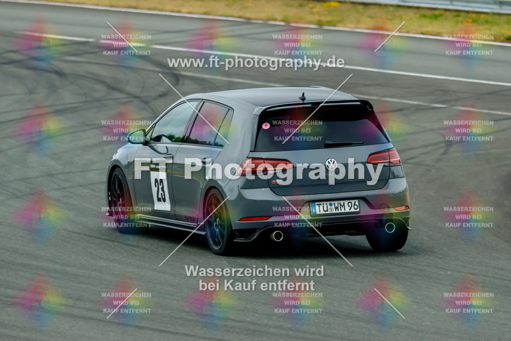 _GTS5136 | Hier findet Ihr Bilder von Touristenfahrten auf der Nürburgring Nordschleife oder von anderen Veranstaltungen die ich besucht habe. Viel Spass beim Durch Schauen 