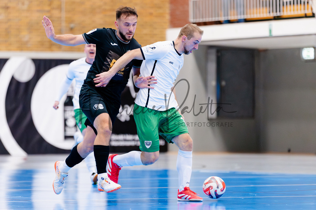 Futsal-Bundesliga, Saison 2025/2026, 9. Spieltag: SC Preußen Münster - YB Balkan Pfarrkirchen | Futsal-Bundesliga, Saison 2025/2026, 9. Spieltag, SC Preußen Münster empfängt YB Balkan Pfarrkirchen in der Universitäts-Sporthalle in Münster. Foto: sportfotografie.ms | Markus Paletta - Realisiert mit Pictrs.com