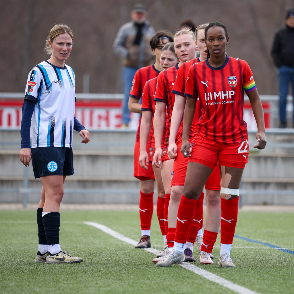 20260329-FCH-WaldebeneStuttgart_054 | 1.FC Heidenheim 1846 vs. FSV Waldebene Stuttgart, Fußball, Frauen, Oberliga, 2025/2026, 15. Spieltag, 29.03.2026 in Heidenheim, Kunstrasen b. Voith-Arena West(Foto: Michael Bulling) - Realisiert mit Pictrs.com