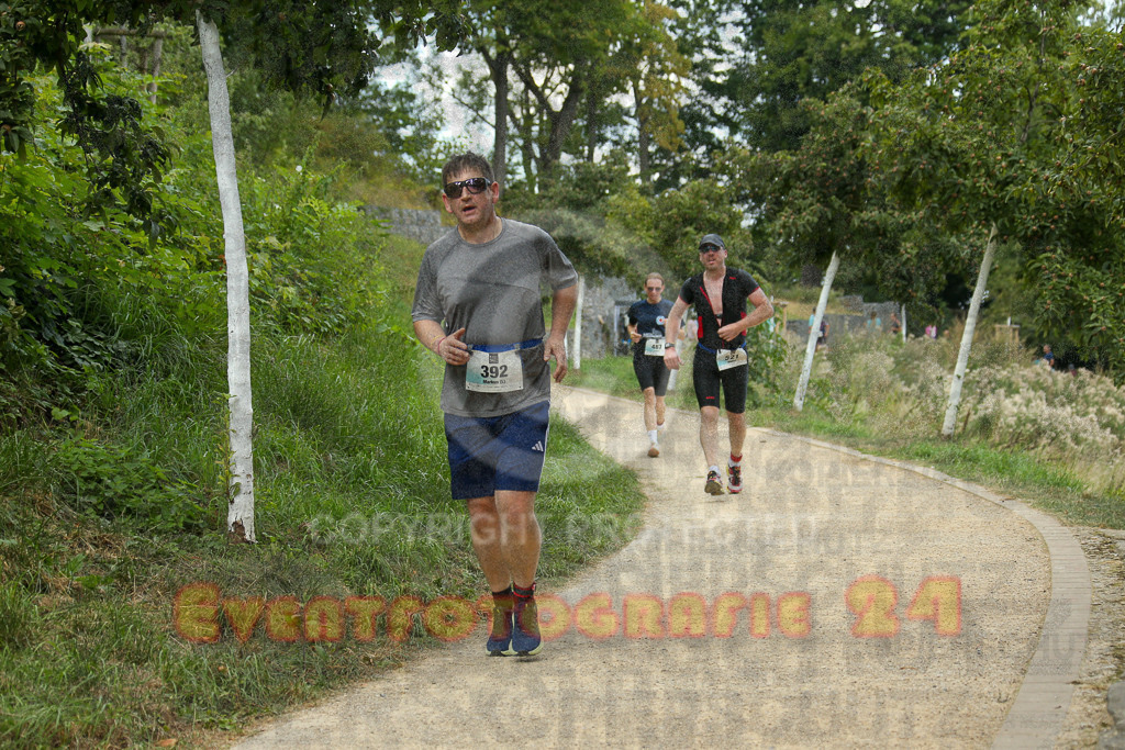 250824_1421_EX1_5955 | Sportfotografie im Rhein-Sieg Kreis, Köln, Bonn, NRW, Rheinland Pfalz, Hessen, etc. Unser Tätigkeitsfeld umfasst den Laufsport vom Volkslauf über den Marathon, Duathlon, Triathon bis zum Ultralauf wie Kölnpfad Ultra oder Schindertrail.