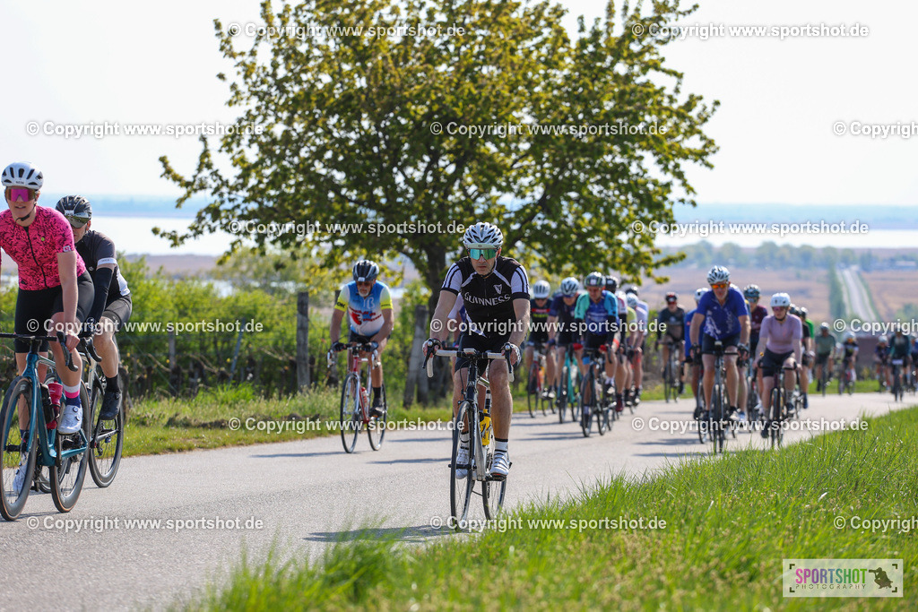 IMG_1963 | @sportshot_your_pictrs #yourpictures#roadtowm2029 #nrm #neusiedlerseeradmarathon #neusiedlersee #neusiedlerseetourismus #burgenland #mörbisch #nrm26 #burgenlandtourismus #voglundco #poweredbyburgenlandtourismus #radsport #rad #marathon #ucigranfondo #visitburgenland #ucigranfondoworldseries