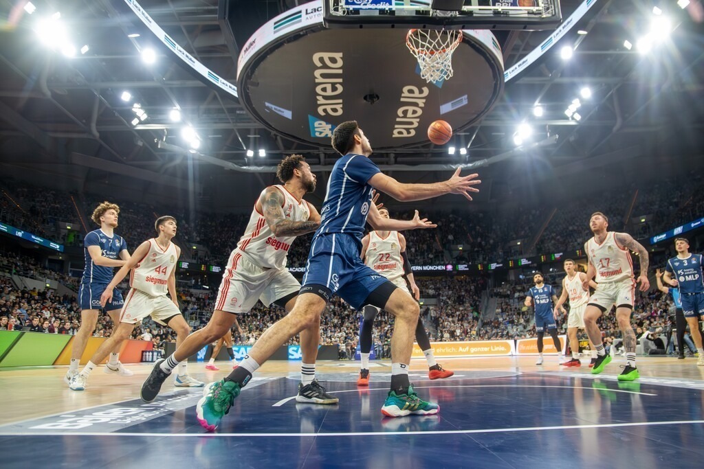 easy Credit BBL, Basketball Bundesliga, Saison 2024/25, 13. Spieltag: MLP Academics Heidelberg gegen FC Bayern München Basketball in der SAP-Arena Mannheim | easy Credit BBL, Basketball Bundesliga, Saison 2024/25, 13. Spieltag: MLP Academics Heidelberg gegen FC Bayern München Basketball in der SAP-Arena Mannheim - Realisiert mit Pictrs.com