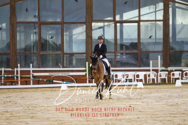 DKP43828 | Turniersportfotografie; Pferdefotografie; Dressurfotografie