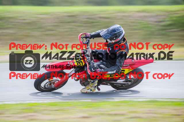 MaZZes_FotoMatrix_220903_2303 | S1